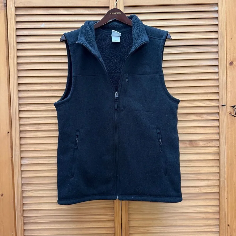 The North Face Men's gray Fleece Vest size large